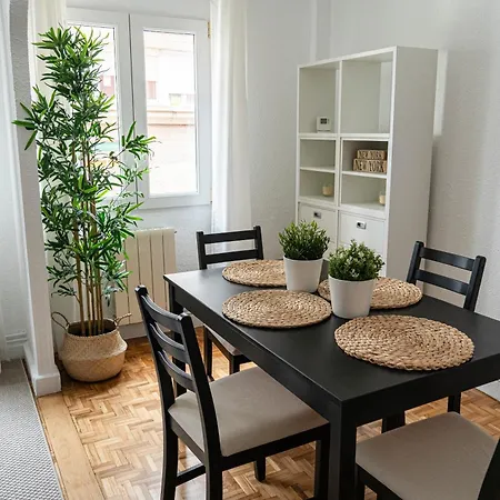 Daire Piso Reformado En El Centro De Santander