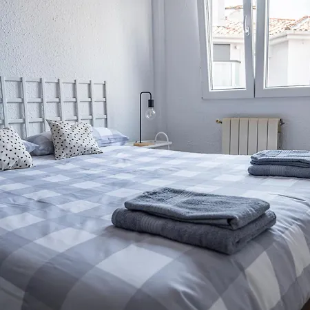 Piso Reformado En El Centro De *